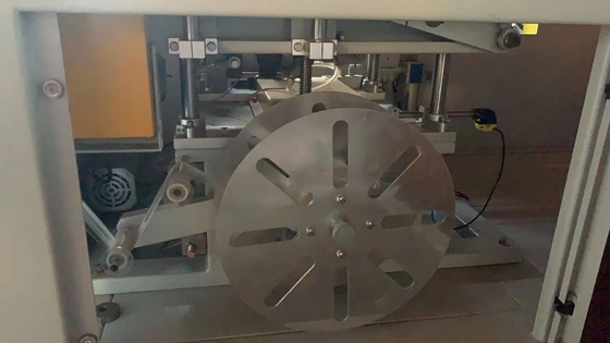 स्वचालित हटना लपेटें मशीन प्लास्टिक पीओएफ फिल्म आस्तीन हाई स्पीड सीलिंग